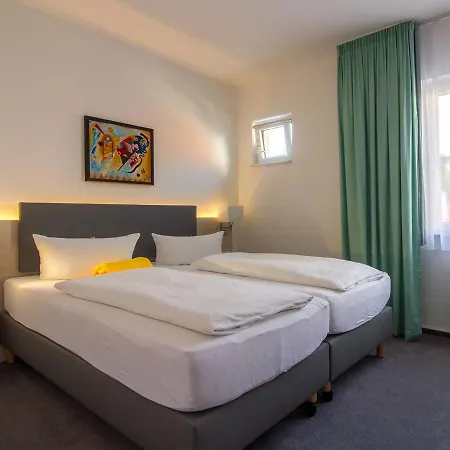 & Restaurant 5 Linden